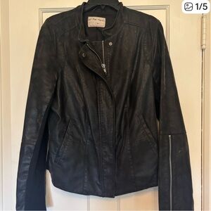 SOLD- FREE PEOPLE Women's Black Faux Leather Jacket